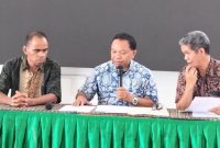 Pimpinan Kampus Melalui Rektor Unika St Paulus Ruteng Saat Jumpa Pers, Kamis (27/11/2025) (Foto//Flobamor.com)