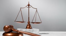 Kitab Undang-Undang Hukum Pidana (KUHP) dan Kitab Undang-Undang Hukum Acara Pidana (KUHAP) yang baru resmi berlaku mulai Jumat, 2 Januari 2026. Aparat penegak hukum, baik Polri dan Kejaksaan Agung (kejagung) pun memastikan kesiapan institusi dalam mengimplementasikan aturan baru tersebut