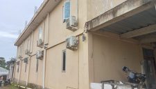 Penginapan Teddy Homestay yang berlokasi di Waeksambi, Desa Batu Cermin, Manggarai Barat (foto redaksi Flobamor.com)