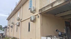 Penginapan Teddy Homestay yang berlokasi di Waeksambi, Desa Batu Cermin, Manggarai Barat (foto redaksi Flobamor.com)