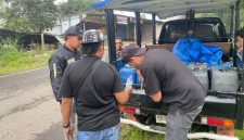 Aparat kepolisian dari Unit Jatanras bersama Unit Tipiter Sat Reskrim Polres Manggarai Timur, berhasil mengamankan 385 liter BBM bersubsidi serta menangkap dua orang terduga pelaku dalam sebuah operasi yang digelar pada Selasa (28/4/2026) sore, sekitar pukul 17.30 WITA. (Dok.istimewa)