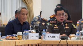 Beni Kabur Harman (kiri) Kejati NTT (Kanan) (Dok.istimewa)