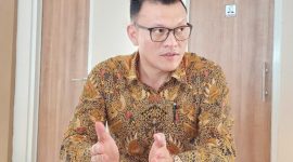 Kuasa hukum, Fransisco Bernando Bessi menjelaskan dugaan pemerasan oknum jaksa terhadap Kliennya sebagai kontraktor. 