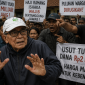 Kasusnya Mengejutkan! Puluhan Warga Labuan Bajo Siap Laporkan Haji Ramang Ishaka ke Polres Mabar