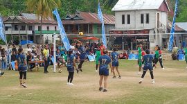 Putri Komodo Selatan VS Tuan Rumah Lo,ok Ca Nai di turnamen Voli Putri Idhul Adha Cup 1447 H, yang digelar di Soknar Golo Mori, Sabtu 20 Juni 2026. (Dok.flobamor.com)
