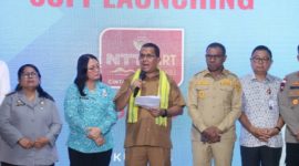 Gubernur NTT, Melkiades Laka Lena saat mengumumkan UMP 2026 (Dok.istimewa)