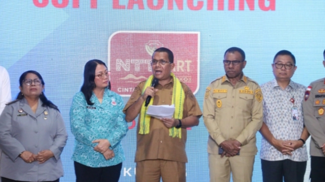 Gubernur NTT, Melkiades Laka Lena saat mengumumkan UMP 2026 (Dok.istimewa)