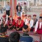 Ratusan kader PMKRI dari seluruh Indonesia disambut dengan nuansa budaya Manggarai yang berlangsung di Gedung Aula Assumpta Ruteng, Senin (3//7/2026) (Foto: Dok.Flobamor.com)