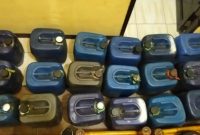 Seorang pria berinisial ZU (50), warga Kecamatan Aimere, Kabupaten Ngada, Nusa Tenggara Timur (NTT), diamankan polisi setelah kedapatan menimbun 670 liter Pertalite bersubsidi, Rabu (8/7/2026) Dok.istimewa)