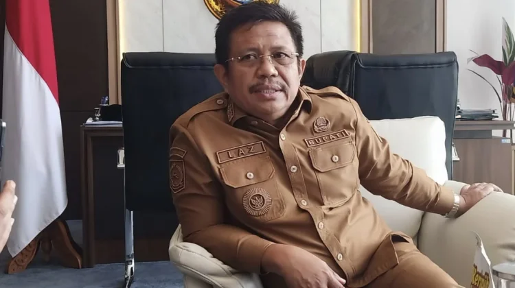 Bupati Lombok Barat, Lalu Ahmad Zaini atau kerap disapa LAZ. Ia terkonfirmasi terjaring OTT KPK, Senin 20 Juli 2026 (Foto: Dok.Flobamor.com)