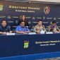 Direktur Reserse Kriminal Umum (Direskrimum) Polda Metro Jaya Kombes Pol Iman Imanuddin saat menggelar Konferensi pers penanganan kasus siber hingga kriminalitas di Polda Metro Jaya, Jumat (7/8/2026) (Foto: Dok. Isth)