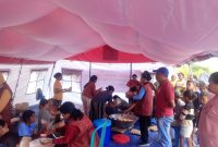 Dapur Umum Kemensos di Desa Wae Mowol, Kecamatan Lembor, Kabupaten Manggarai Barat, NTT, Buka Akses untuk Seluruh Desa Terdampak Gempa (Foto: Doc.Flobamor.com)