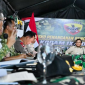 Presiden Prabowo Subianto memimpin rapat penanganan bencana gempa bumi di Posko Penanganan Gempa Bumi di Bataliyon Yonif TP 834/WM, Kabupaten Nagekeo, Provinsi Nusa Tenggara Timur (NTT), pada Rabu, 26 Agustus 2026. Foto: BPMI Setpres/Laily Rachev)