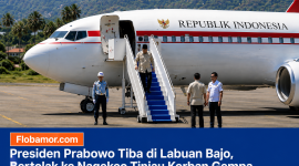 Presiden Republik Indonesia Prabowo Subianto turun dari pesawat kepresidenan setibanya di Bandara Internasional Komodo, Labuan Bajo, Kabupaten Manggarai Barat, NTT, Rabu (26/8/2026). Presiden selanjutnya bertolak menuju Kabupaten Nagekeo untuk meninjau kondisi masyarakat terdampak gempa. (Foto:Doc. Flobamor.com)