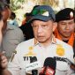 Menteri Dalam Negeri (Mendagri) Muhammad Toto Karnavian meninjau Desa Satar Kampas usai memimpin upacara Hari Ulang Tahun (HUT) ke-81 Kemerdekaan RI di Lapangan Natas Lehong, Kabupaten Manggarai Timur. (Foto: Dok.isth)