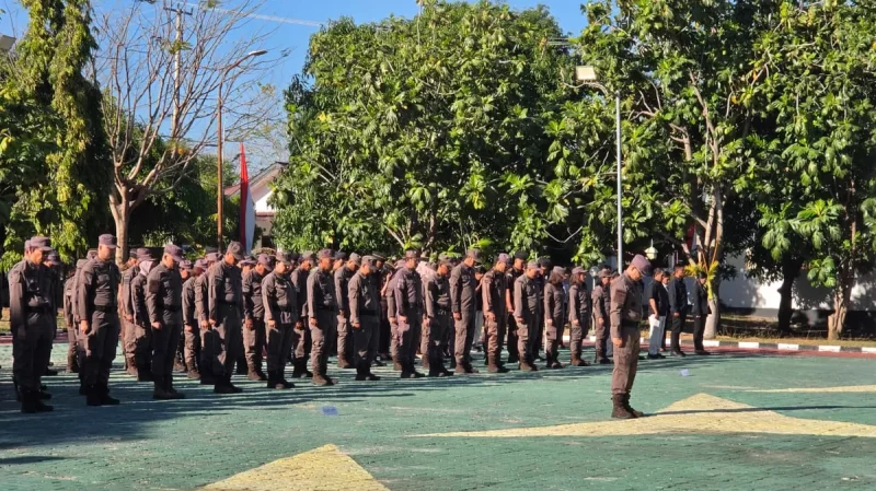 Kejaksaan Tinggi Nusa Tenggara Timur (Kejati NTT) memperingati Hari Lahir Kejaksaan Republik Indonesia ke-81 yang digelar di Lapangan Upacara Kejati NTT, Rabu (2/9/2026) pagi. (Foto:Doc. Flobamor.com)
