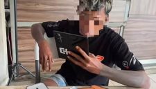 Tim Resmob Komodo Polres Manggarai Barat Berhasil Menangkap Muhammad Rafli, Pria Asal Makassar yang Membawa Kabur Ponsel iPhone 17 Pro Max saat COD di Ichal Store Local Collection Labuan Bajo (Foto.Doc.isth)